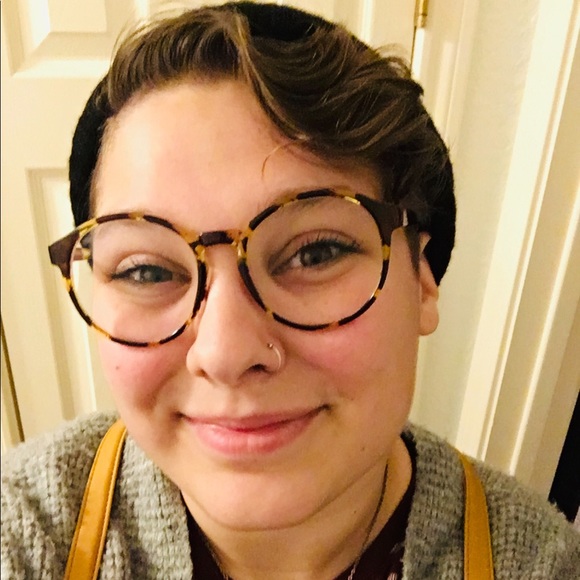 Meet your Posher, Alysha - Picture 10 of 10